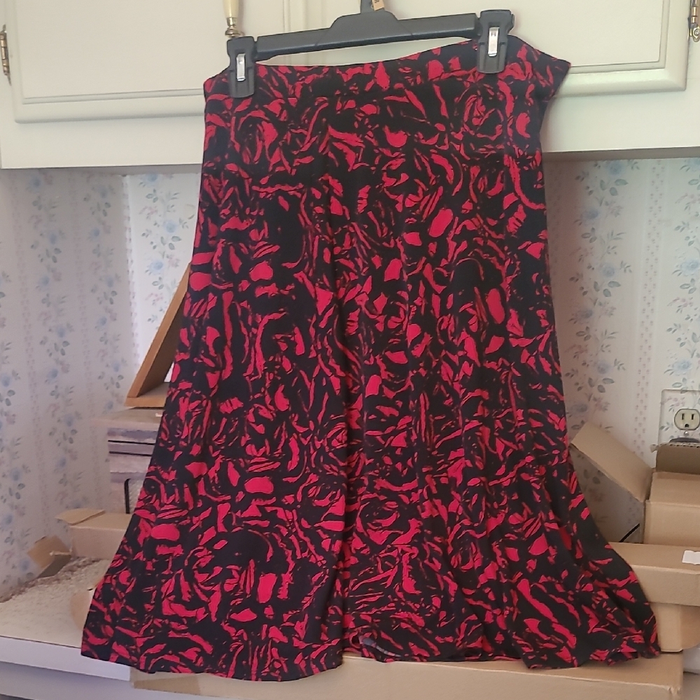 Stylish Black and Pink Women's Skirt